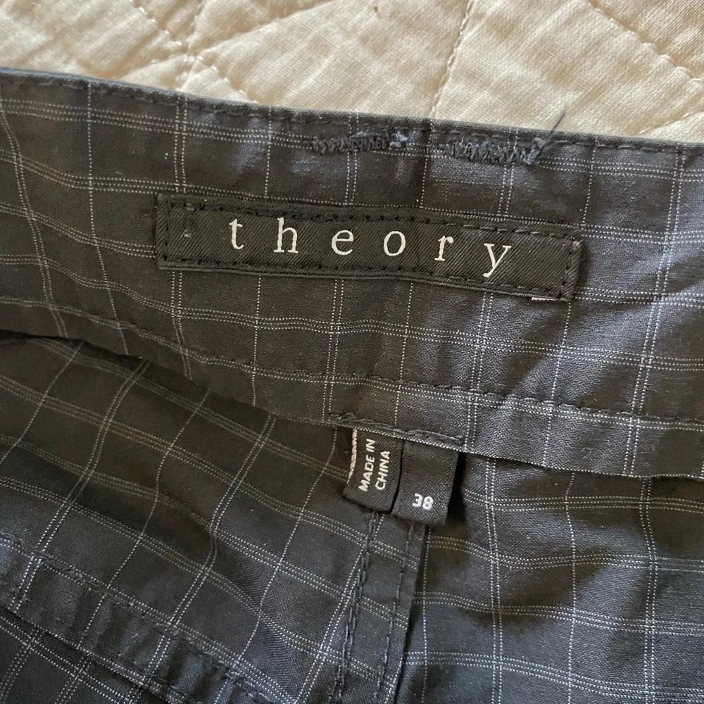Theory Grid Check Print 6-pocket Kirby S/Recreation Shorts in Black Size‎ 38